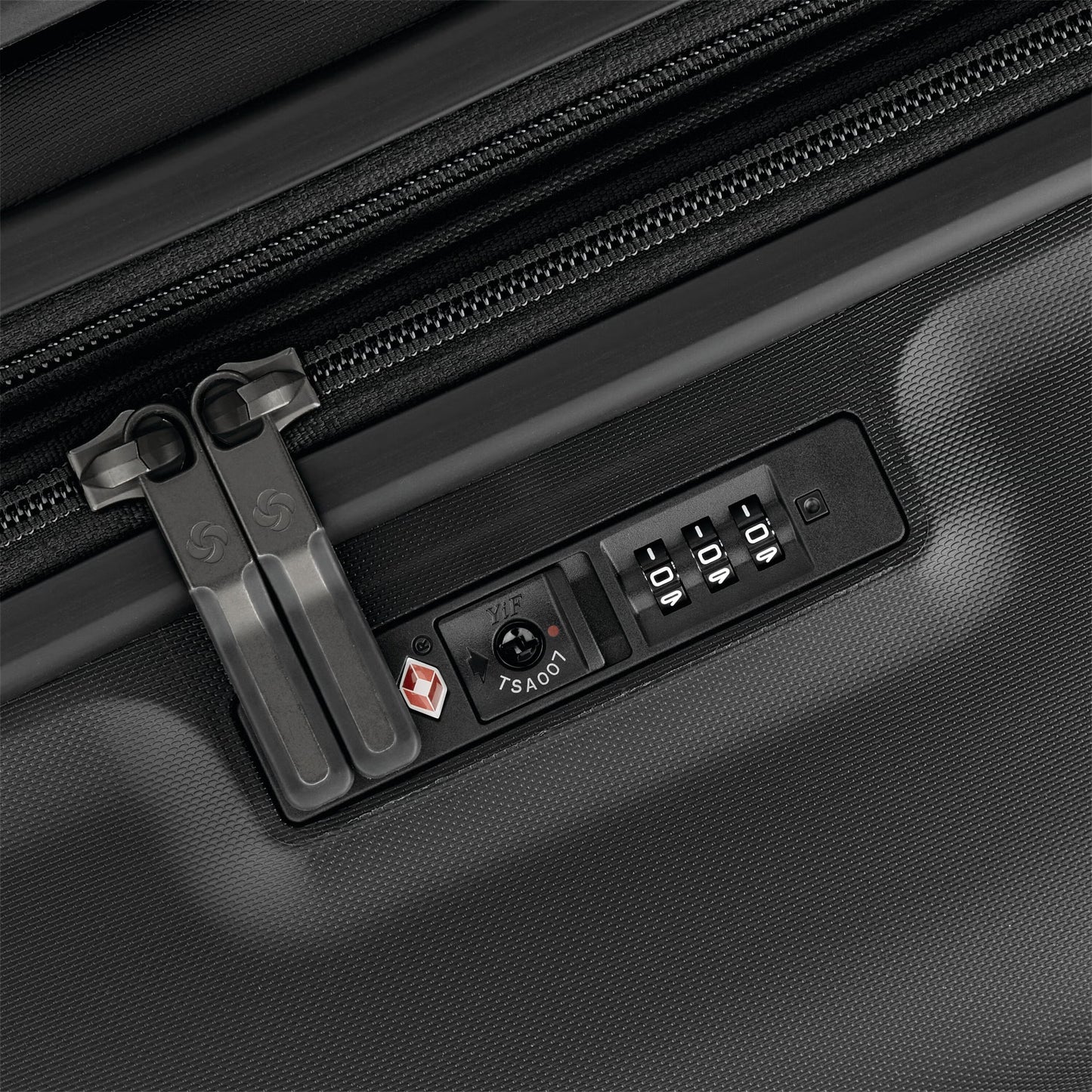 Elevation™ Plus Hardside Large Spinner